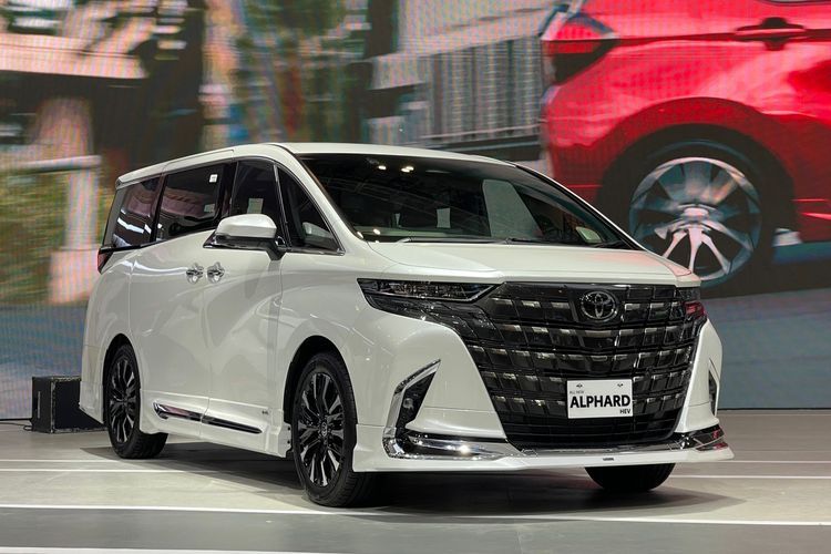 Mekanik Cilacap Siap Layani Mobil Anda dengan Profesional